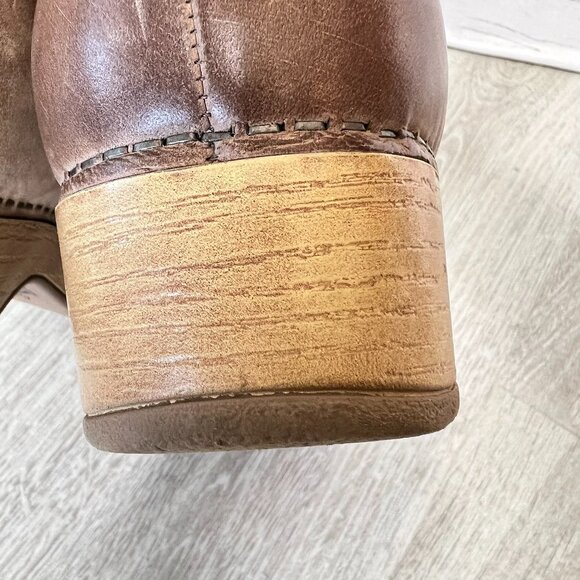 Dansko Boots Womens Size 10/41 Brook Taupe Burnished Nubuck Leather Boot - Picture 15 of 16